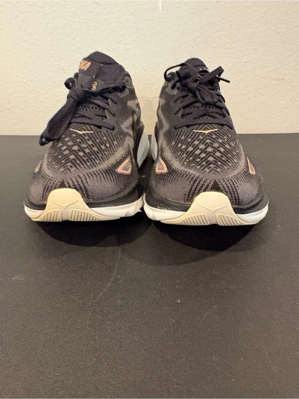 Hoka one clifton